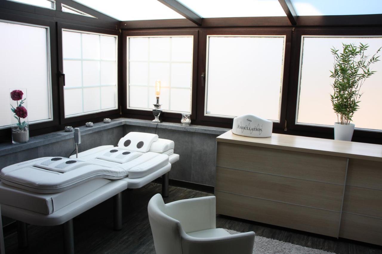 Villa Hotel (Adults Only) Вестэнде Экстерьер фото
