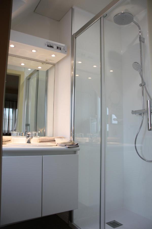 Villa Hotel (Adults Only) Вестэнде Экстерьер фото